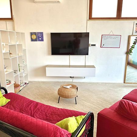 B&B The Loft จอยโยซา อิออนิกา ภายนอก รูปภาพ